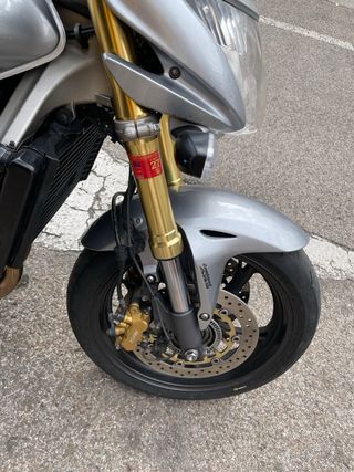 Honda CB600F Hornet Plata