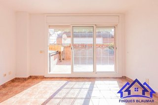 Piso en venta en Canet de Mar