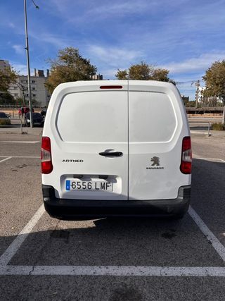 FURGONETA LARGA DURACION O POR DIAS