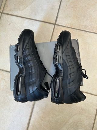 Nike Air Max 95 Nere Uomo Taglia 43
