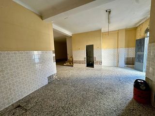 Local comercial en venta en Marchena