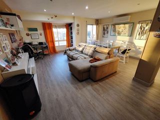Piso en venta en La Torre en Valencia