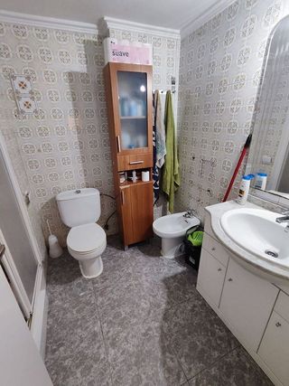 Piso en venta en La Torre en Valencia