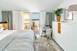 Ático en venta en Nueva Andalucía centro en Marbella