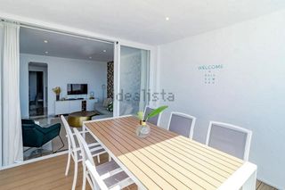 Ático en venta en Nueva Andalucía centro en Marbella