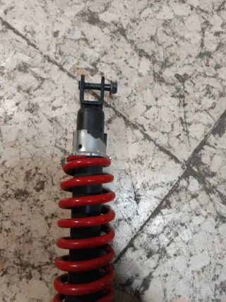 Amortiguador Trasero Yet4 125