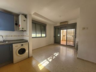 Piso en venta en Ctra de Sevilla - Ronda sur en Badajoz