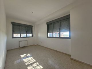 Piso en venta en Ctra de Sevilla - Ronda sur en Badajoz
