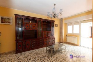 Piso en venta en Delicias en Zaragoza