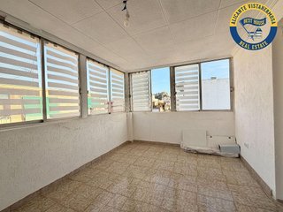 Ático en venta en Carolinas Altas en Alicante