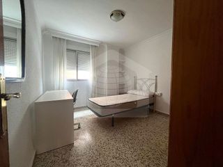 Piso en venta en La Barriguilla en Málaga