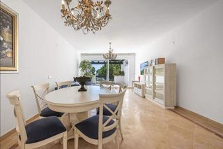 Piso en venta en Río Real en Marbella