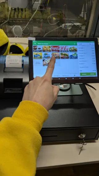 TPV Táctil moderno compatible con Verifactu