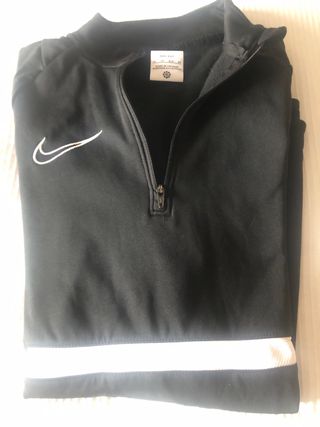 Camiseta Nike Media Cremallera Blanca Negra