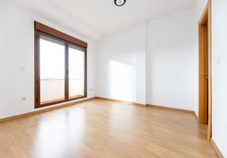 Casa adosada en venta en Guadix