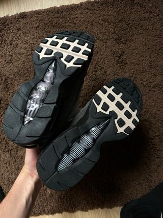 Nike Air Max 95 Gris y Rosa