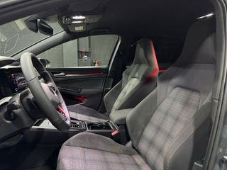 Volkswagen Golf 8 GTI 2.0 TSI 245cv DSG