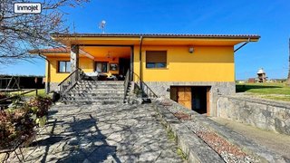 Chalet en venta en Tazones - Argüero en Villaviciosa