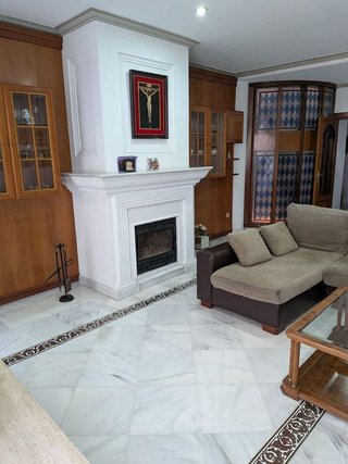 Casa adosada en venta en Centro - Doña Mercedes en Dos Hermanas