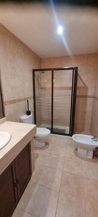 Casa adosada en venta en La Granja-La Colina-Los Pastores en Algeciras