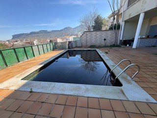 Casa adosada en venta en Villares (Los)