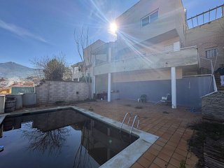 Casa adosada en venta en Villares (Los)