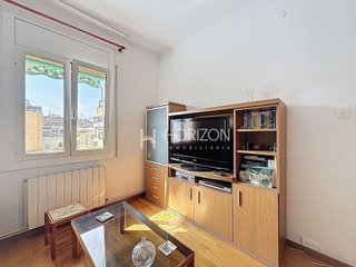 Ático en venta en Navas en Barcelona