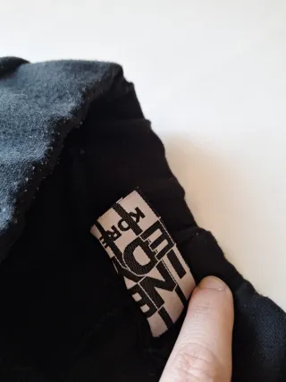 Falda pantalón coreana negra (equivale a Xs-S)