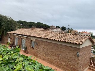 Chalet en venta en Canet de Mar