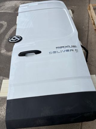 Puertas Maxus Deliver 9
