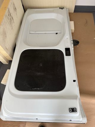 Puertas Maxus Deliver 9