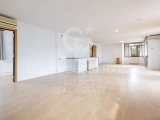 Chalet en venta en Sant Llorenç en Terrassa