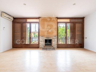 Chalet en venta en Sant Llorenç en Terrassa