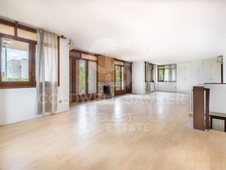 Chalet en venta en Sant Llorenç en Terrassa