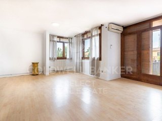 Chalet en venta en Sant Llorenç en Terrassa