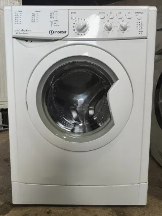 Lavadora Indesit 8kg A+