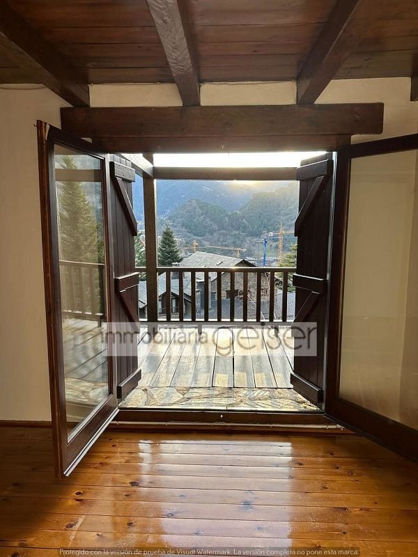 3-bedroom flat for sale in Segudet, Ordino · 10 of 20