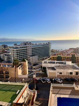 Piso en venta en El Bajondillo en Torremolinos