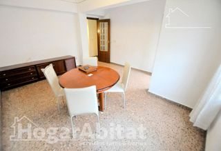 Piso en venta en El Calvari en Valencia
