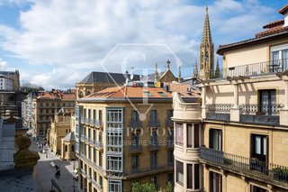 Piso en venta en Centro en San Sebastián-Donostia