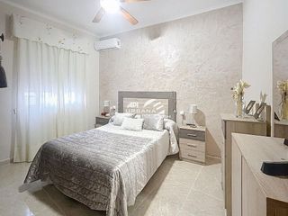 Piso en venta en Lucena