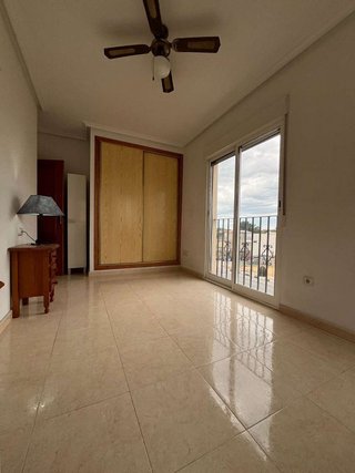 Piso en venta en Dolores