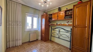 Piso en venta en Pumarín en Gijón