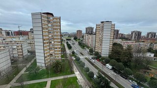Piso en venta en Pumarín en Gijón