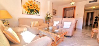Piso en venta en Elviria en Marbella