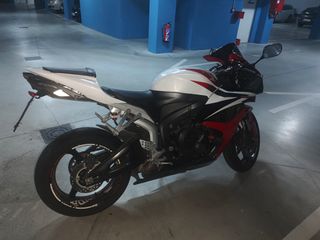 Honda CBR 600 RR 2010