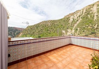 Casa adosada en venta en Crta. De la Sierra en Granada
