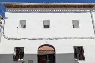Casa en venta en Oliva pueblo en Oliva