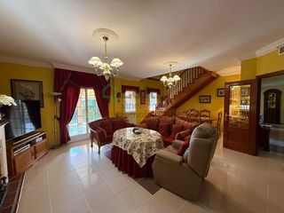 Chalet en venta en Ctra de Sevilla - Ronda sur en Badajoz