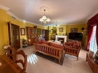 Chalet en venta en Ctra de Sevilla - Ronda sur en Badajoz